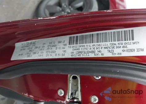 2018 Ram 1500 Express 4X2 6'4 Box из США, поврежденный, VIN 1C6RR6FG6JS244902